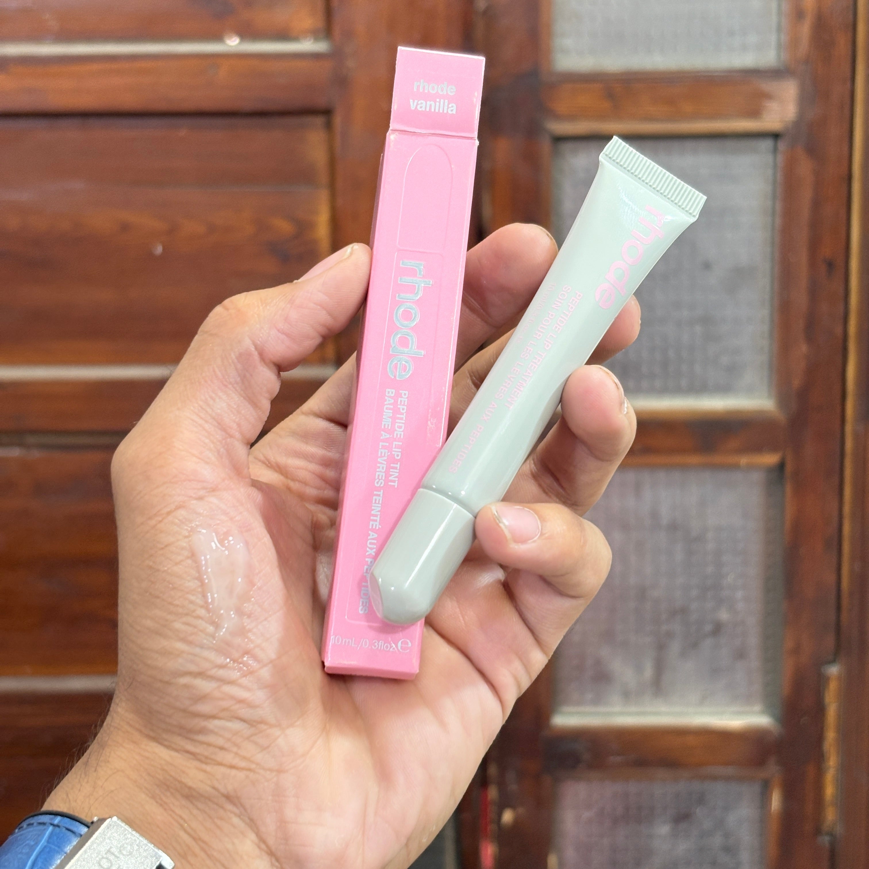 RHODE VANILLA CAKE (LIP-TINT) – The June